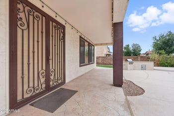 4043 Aire Libre Ave, Phoenix, AZ 85053