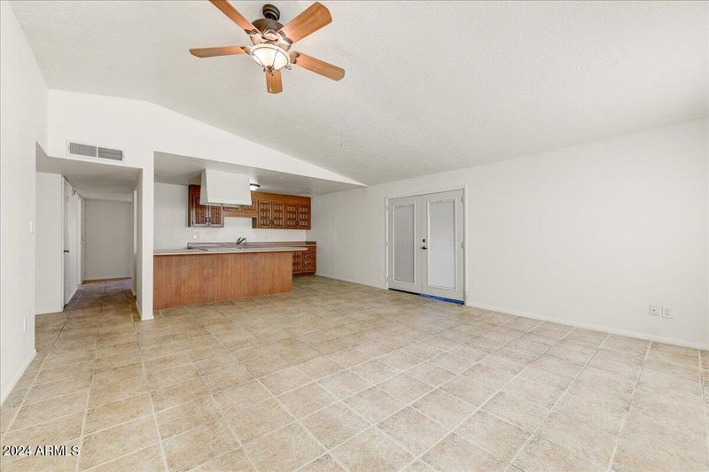 4043 E Eugie Ave, Phoenix, AZ 85032