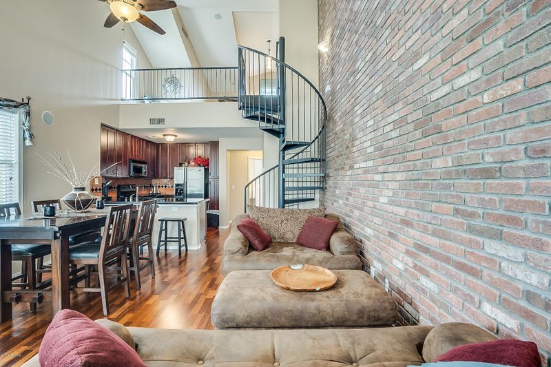4043 E Windsor Dr, Gilbert, AZ 85296