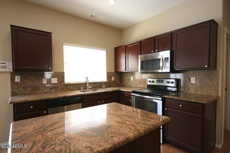 40435 Acadia Ct, Anthem, AZ 85086