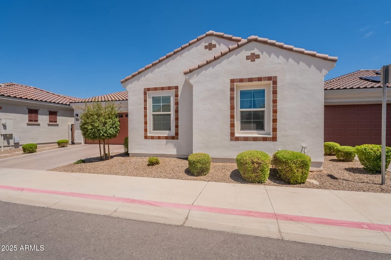 4044 Dawson Dr, Chandler, AZ 85249