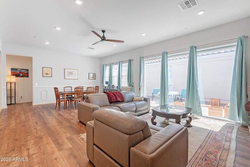 4044 Dawson Dr, Chandler, AZ 85249