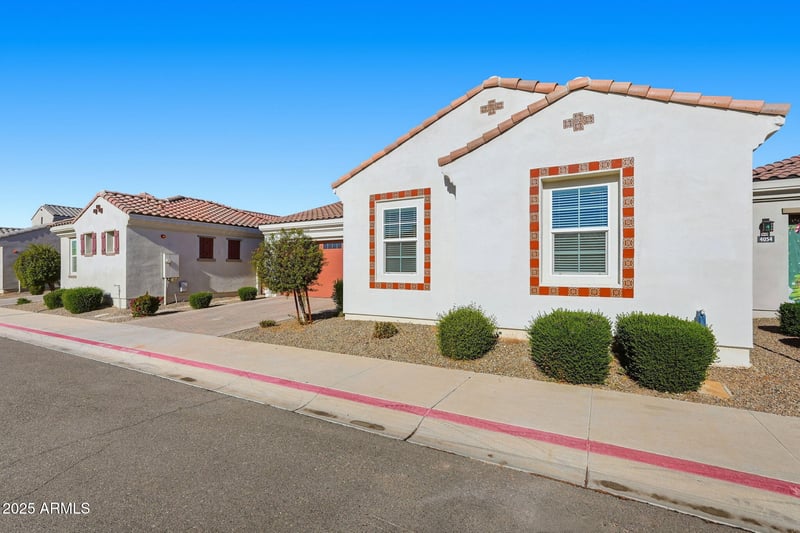 4044 Dawson Dr, Chandler, AZ 85249