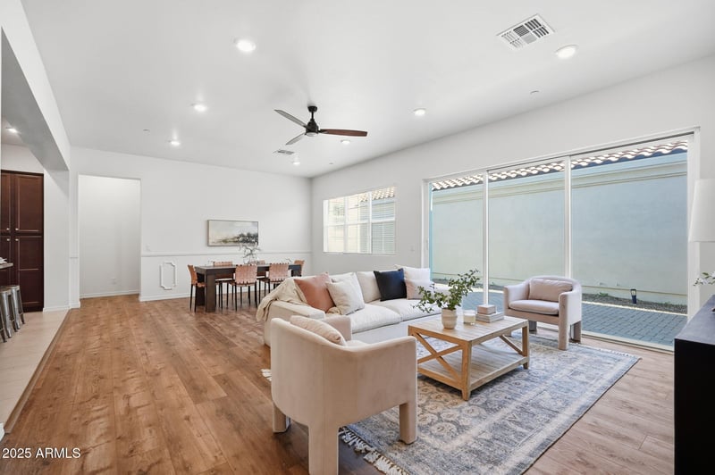 4044 Dawson Dr, Chandler, AZ 85249