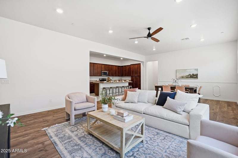 4044 Dawson Dr, Chandler, AZ 85249