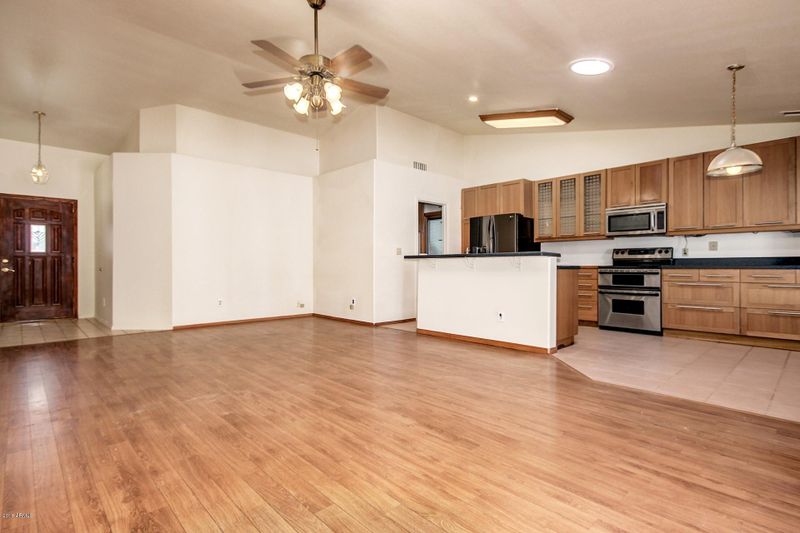 4044 E San Gabriel Ave, Phoenix, AZ 85044