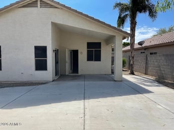 4044 Hackamore Dr, Phoenix, AZ 85083