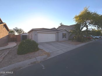 40440 N High Meadows Dr, San Tan Valley, AZ 85140