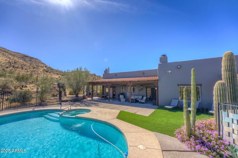 40445 32nd St, Cave Creek, AZ 85331