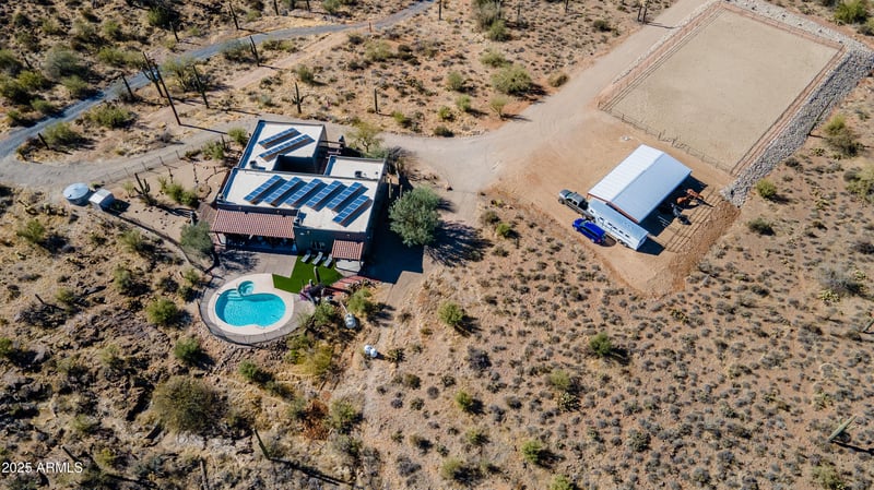 40445 32nd St, Cave Creek, AZ 85331