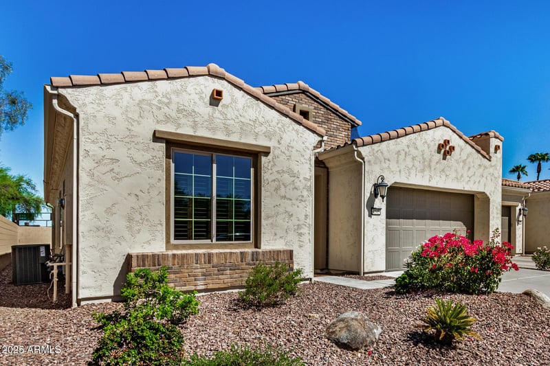 4045 163rd Dr, Goodyear, AZ 85395