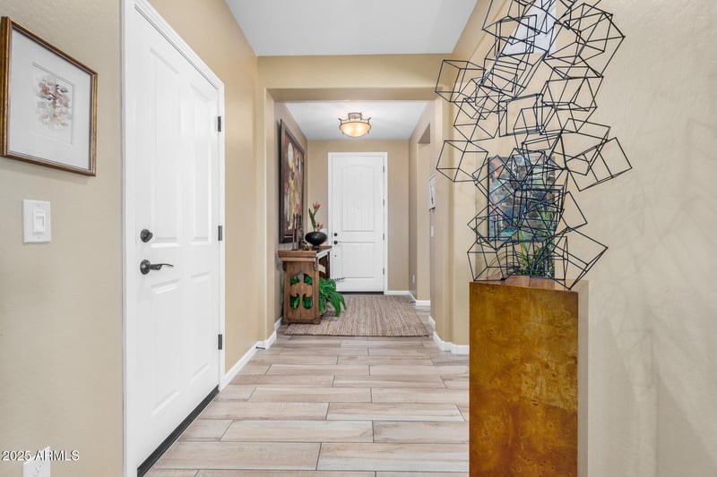 4045 163rd Dr, Goodyear, AZ 85395