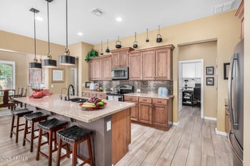 4045 163rd Dr, Goodyear, AZ 85395