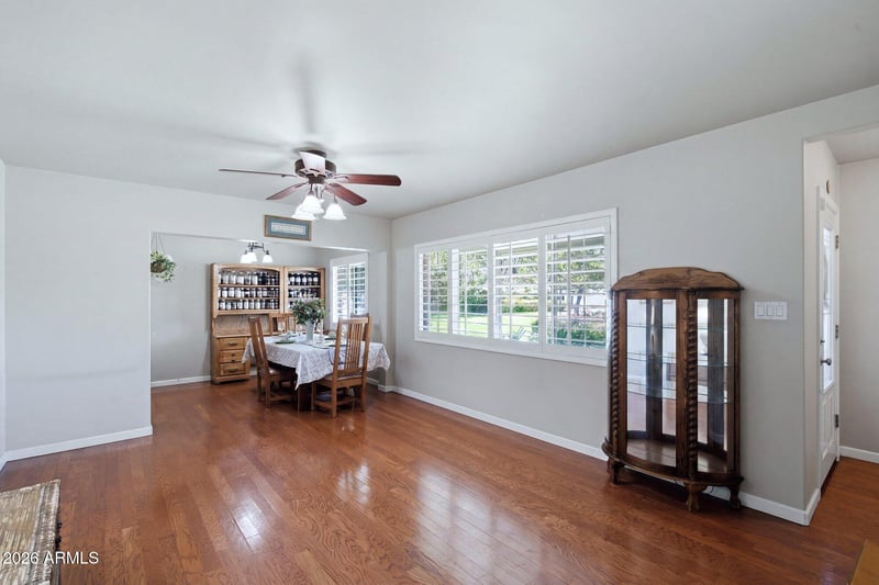4045 E Cambridge Ave, Phoenix, AZ 85008