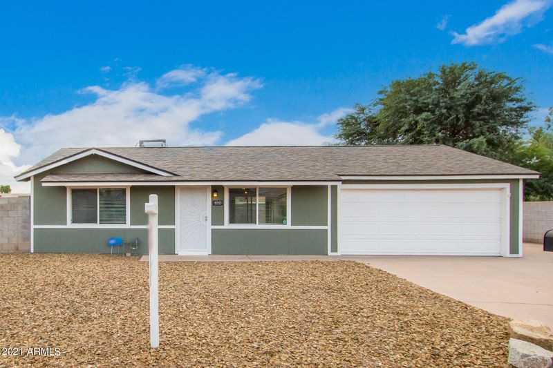 4045 E Crocus Dr, Phoenix, AZ 85032