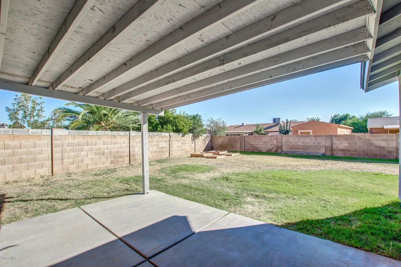 4045 E Gelding Dr, Phoenix, AZ 85032
