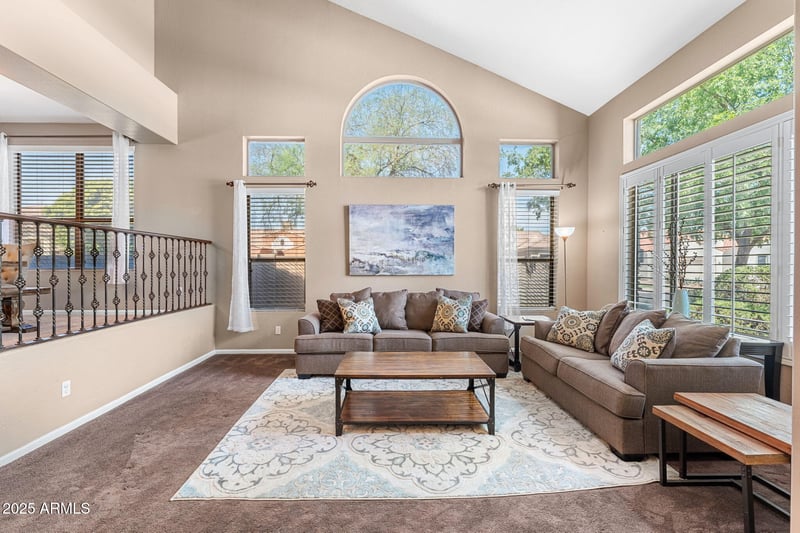4045 Laurel Ave, Gilbert, AZ 85234
