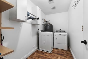 4045 Taylor Dr, Tempe, AZ 85282