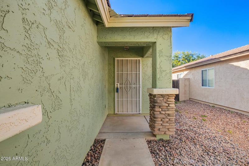 40452 Scott Way, San Tan Valley, AZ 85140