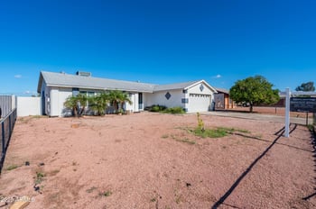 4046 Hidalgo Ave, Phoenix, AZ 85040