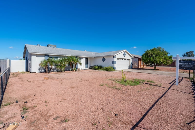 4046 Hidalgo Ave, Phoenix, AZ 85040