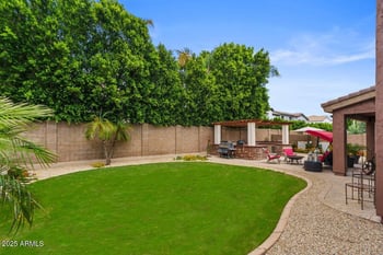 4046 Laurel Ave, Gilbert, AZ 85234