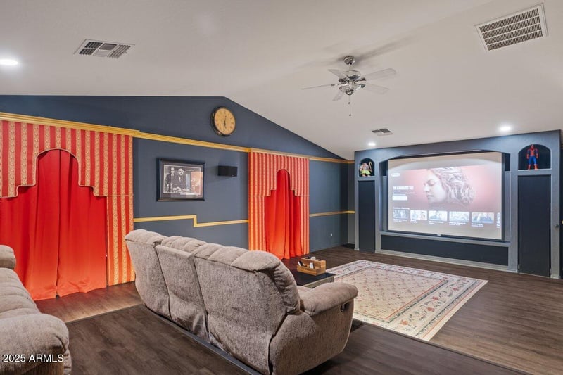 4046 Laurel Ave, Gilbert, AZ 85234