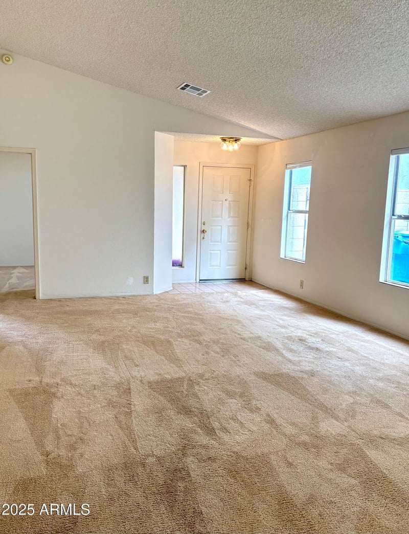 4047 Camino Vivaz --, Glendale, AZ 85310