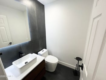 4047 Whispering Wind Dr, Glendale, AZ 85310