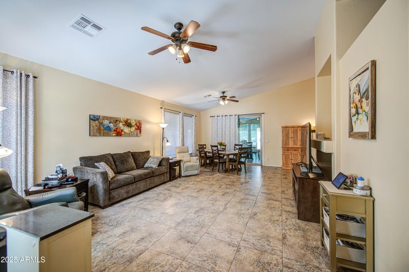 4048 Aspen Way, Gilbert, AZ 85234