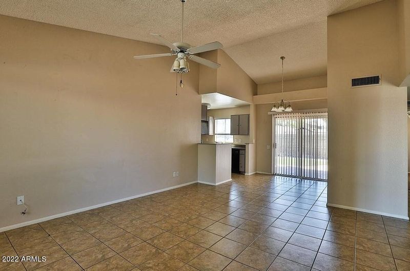 4049 E Carson Rd, Phoenix, AZ 85042