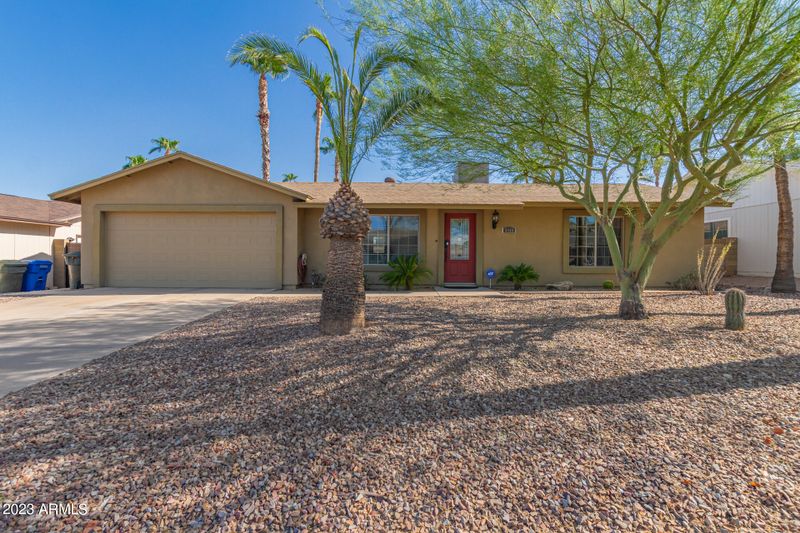 4049 E Yowy St, Phoenix, AZ 85044