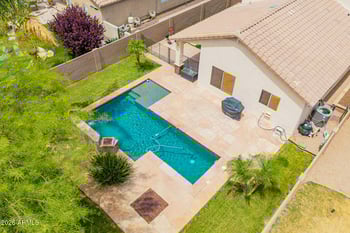 4049 Hackamore Dr, Phoenix, AZ 85083