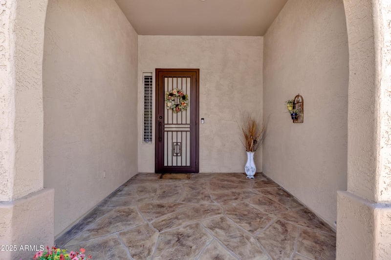 4049 Rakestraw Ln, Gilbert, AZ 85298