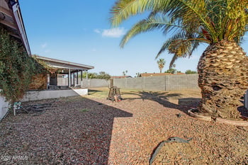 4049 Cinnabar Ave, Phoenix, AZ 85051