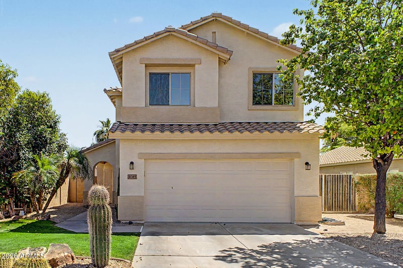 4049 Hackamore Dr, Phoenix, AZ 85083