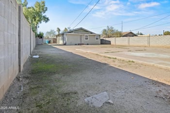 405 18th Dr, Phoenix, AZ 85007