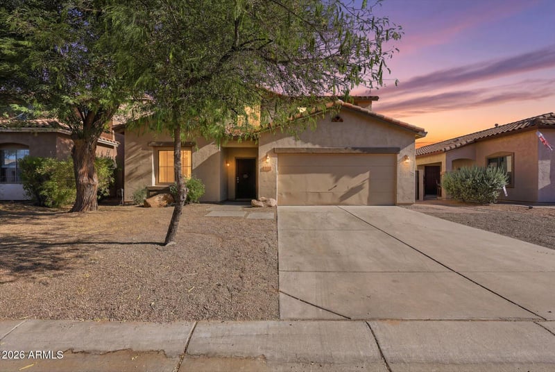 405 Harold Dr, San Tan Valley, AZ 85140