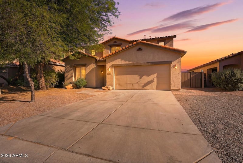 405 Harold Dr, San Tan Valley, AZ 85140