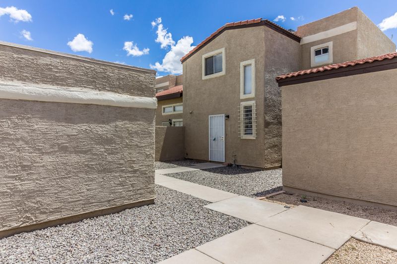 405 E Hidalgo Ave, Phoenix, AZ 85040