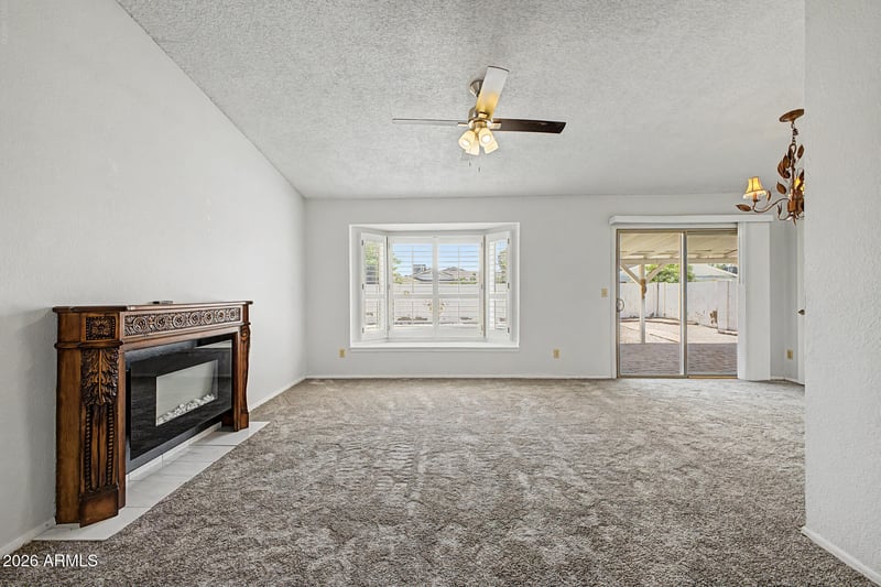 405 W Sandra Ter, Phoenix, AZ 85023