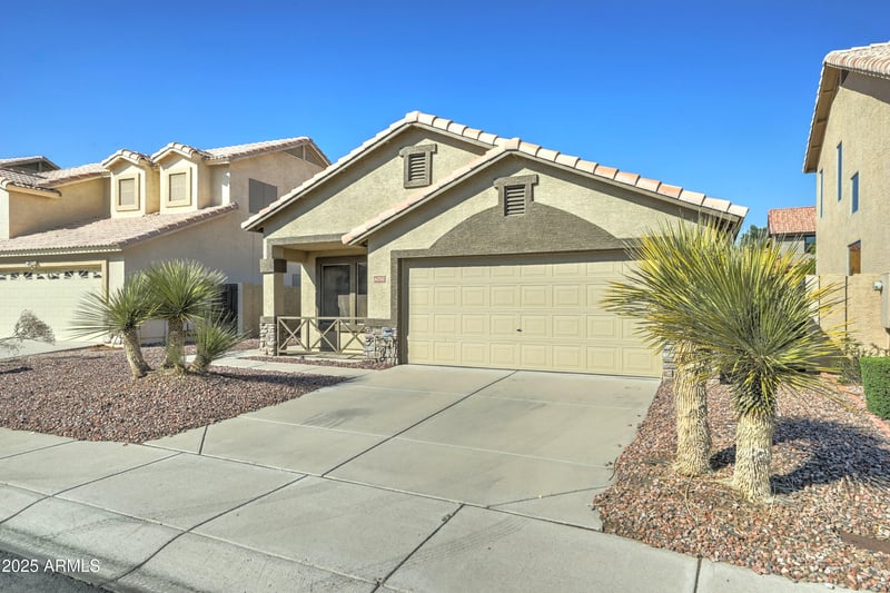 4050 Agave Rd, Phoenix, AZ 85044