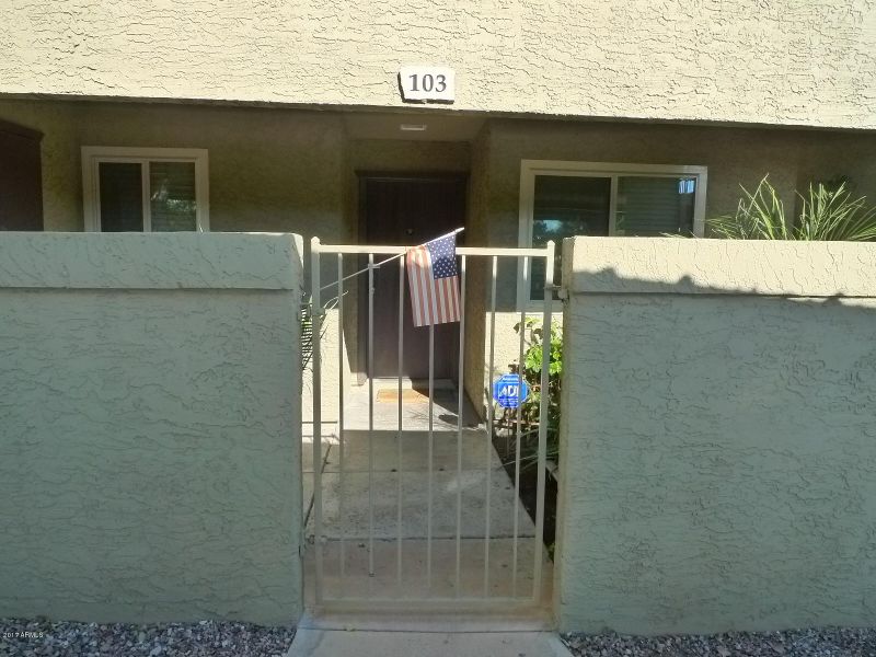 4050 E Cactus Rd #103, Phoenix, AZ 85032