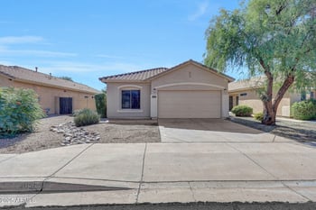 4051 Buckskin Trl, Phoenix, AZ 85083