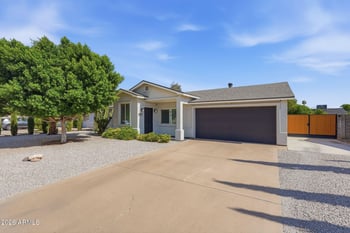 4051 Emile Zola Ave, Phoenix, AZ 85032