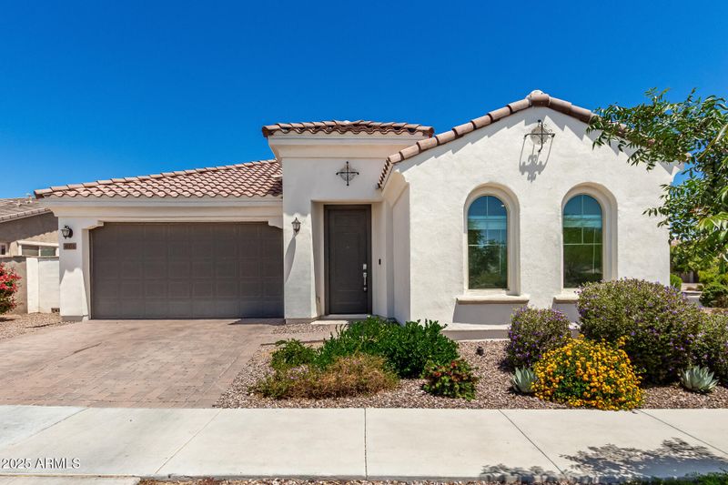 4051 S Galaxy Ln, Mesa, AZ 85212