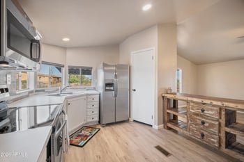 40514 N 251st Ave, Morristown, AZ 85342