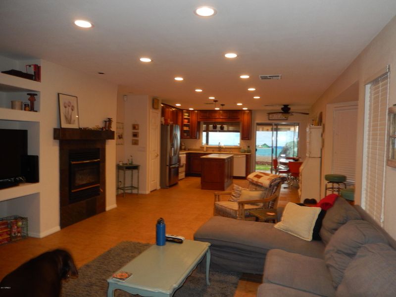 4052 W Whispering Wind Dr, Glendale, AZ 85310