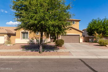 4053 Skyline Ct, Gilbert, AZ 85297