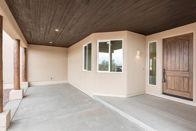 40532 N 3rd Ave, Phoenix, AZ 85086